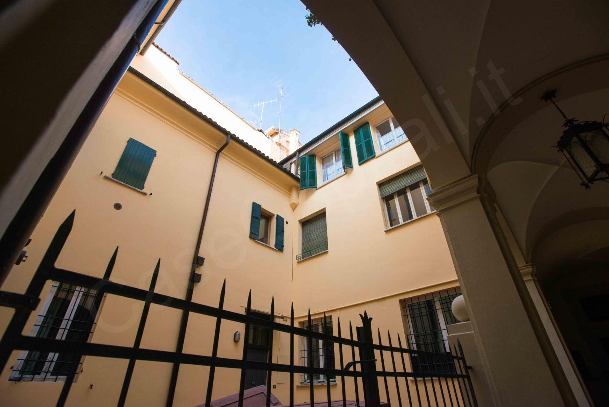 Caseospitali - Daisy, Ampio Trilocale X6 Vicino A Piazza Maggiore Болоня Екстериор снимка